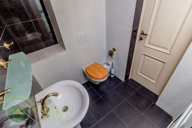 4-комнатная квартира 120 кв.м. Калининград г., Победы проспект, 109