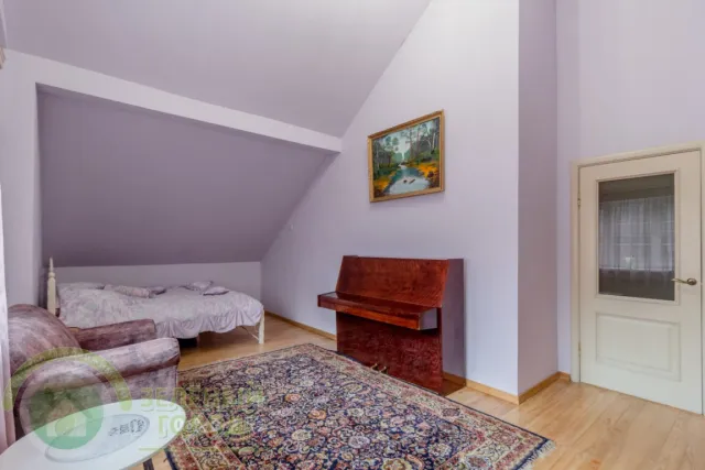 4-комнатная квартира 120 кв.м. Калининград г., Победы проспект, 109