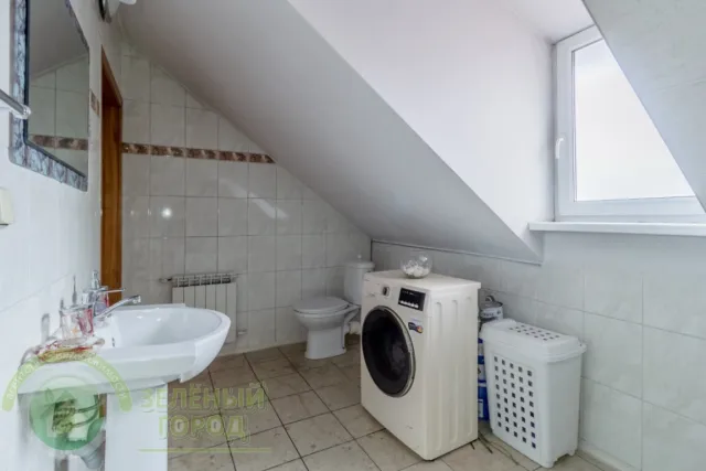 4-комнатная квартира 120 кв.м. Калининград г., Победы проспект, 109