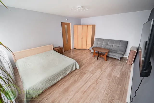 4-комнатная квартира 84 кв.м. Романово п., Советская ул., 12