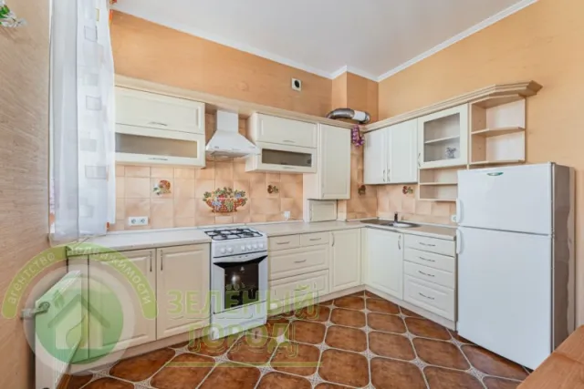 2-комнатная квартира 65 кв.м. Зеленоградск г., Октябрьская ул., 10А