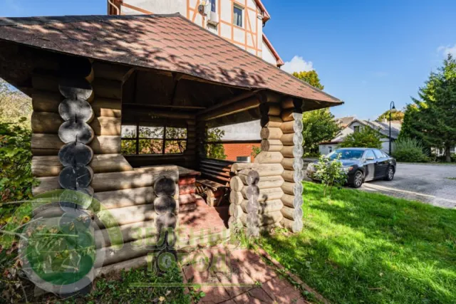 2-комнатная квартира 65 кв.м. Зеленоградск г., Октябрьская ул., 10А