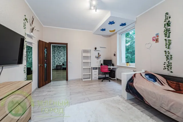 4-комнатная квартира 108 кв.м. Калининград г., Краснодонская ул., 8