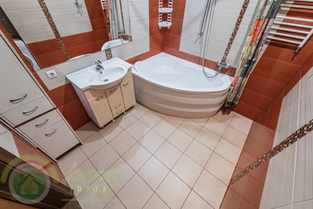 4-комнатная квартира 108 кв.м. Калининград г., Краснодонская ул., 8