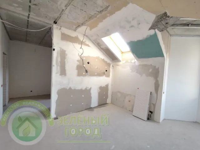 2-комнатная квартира 88 кв.м. Пионерский г., Комсомольская ул., 15А