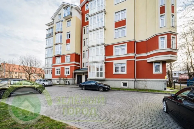 2-комнатная квартира 88 кв.м. Пионерский г., Комсомольская ул., 15А