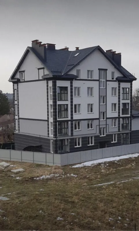 3-комнатная квартира 100 кв.м. Невское п., Гурьевская ул., 18