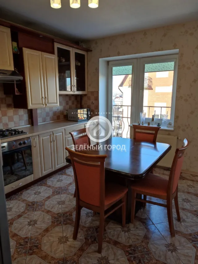 2-комнатная квартира 84 кв.м. Гурьевск г., Советская ул., 20