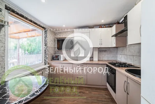 3-комнатная квартира 67 кв.м. Пионерский г., Рензаева ул., 10