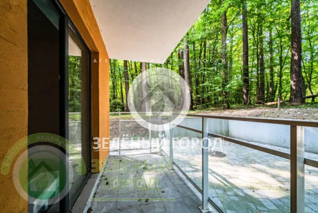 2- комнатные апартаменты 64 кв.м. Светлогорск г., Кленовая ул., 2, к 3