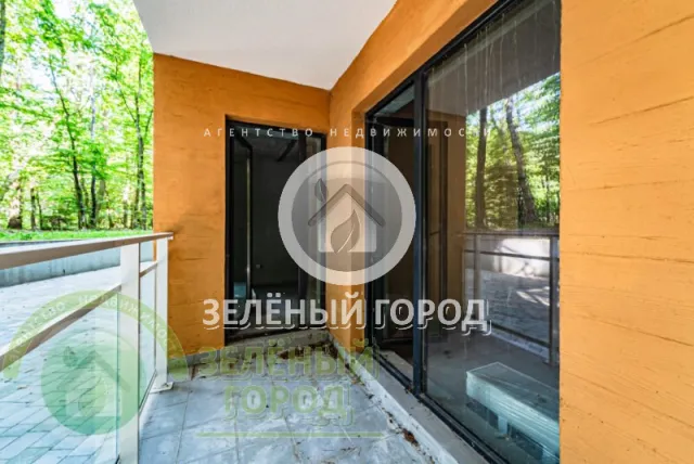 2- комнатные апартаменты 64 кв.м. Светлогорск г., Кленовая ул., 2, к 3