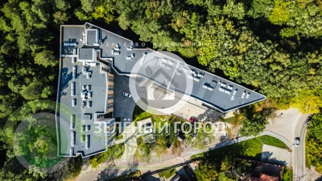 2- комнатные апартаменты 64 кв.м. Светлогорск г., Кленовая ул., 2, к 3