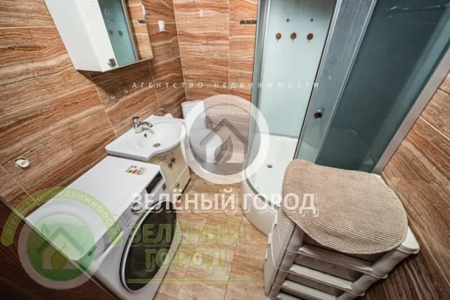 5-комнатная квартира 122 кв.м. Пионерский г., Южная ул., 11