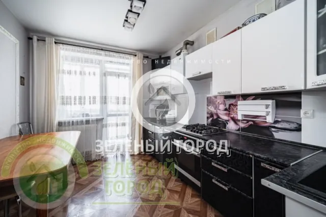 5-комнатная квартира 122 кв.м. Пионерский г., Южная ул., 11