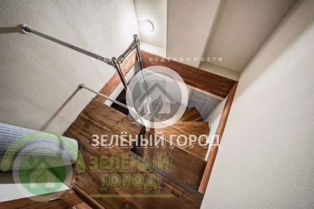 5-комнатная квартира 122 кв.м. Пионерский г., Южная ул., 11