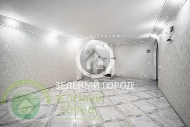 5-комнатная квартира 122 кв.м. Пионерский г., Южная ул., 11