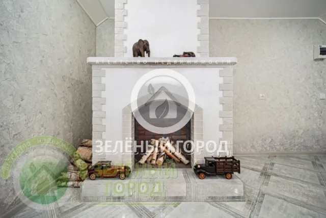 5-комнатная квартира 122 кв.м. Пионерский г., Южная ул., 11