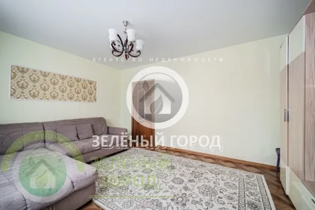 5-комнатная квартира 122 кв.м. Пионерский г., Южная ул., 11