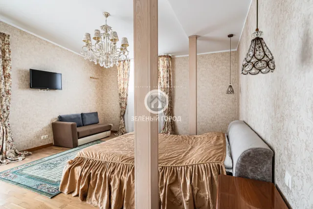 2-комнатная квартира 90.5 кв.м. Светлогорск г., Аптечная ул., 1