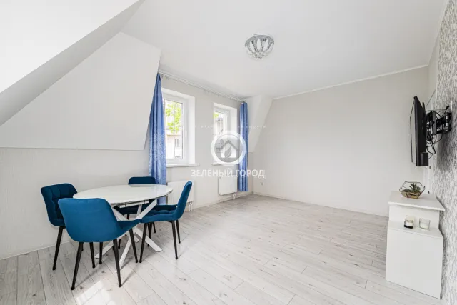 2-комнатная квартира 61.4 кв.м. Пионерский г., Парковая ул., 2