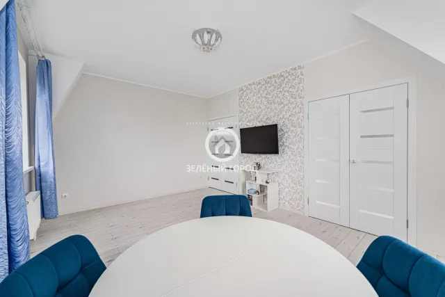 2-комнатная квартира 61.4 кв.м. Пионерский г., Парковая ул., 2