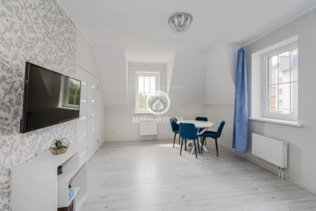 2-комнатная квартира 61.4 кв.м. Пионерский г., Парковая ул., 2