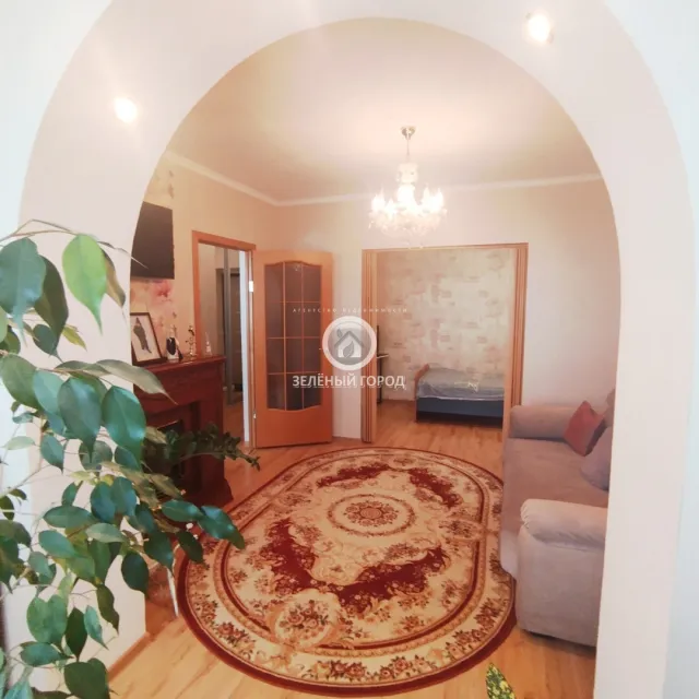 1-комнатная квартира 42 кв.м. Гурьевск г., Садовая ул., 17А