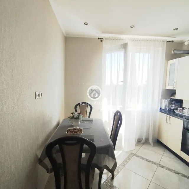 1-комнатная квартира 42 кв.м. Гурьевск г., Садовая ул., 17А