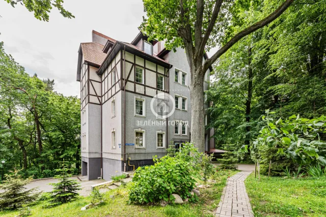 2-комнатная квартира 69.9 кв.м. Светлогорск г., Гагарина пер., 3