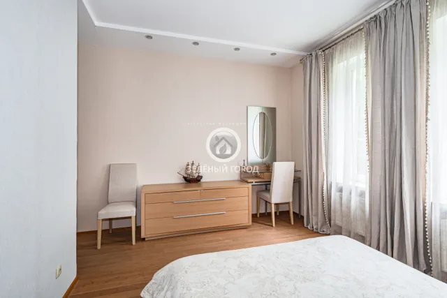 2-комнатная квартира 69.9 кв.м. Светлогорск г., Гагарина пер., 3