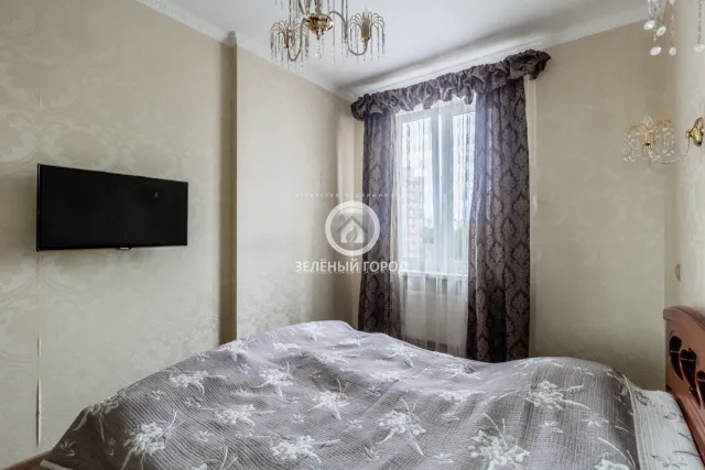 3-комнатная квартира 76 кв.м. Калининград г., Олега Кошевого ул., 13