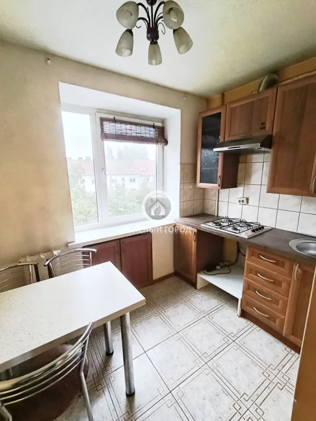 3-комнатная квартира 59 кв.м. Калининград г., Маршала Борзова ул., 43