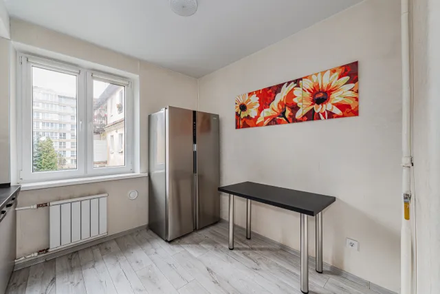 3-комнатная квартира 87 кв.м. Калининград г., Космонавта Леонова ул., 81