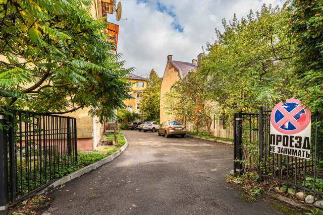 3-комнатная квартира 87 кв.м. Калининград г., Космонавта Леонова ул., 81