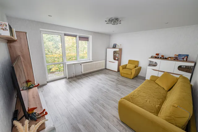 3-комнатная квартира 87 кв.м. Калининград г., Космонавта Леонова ул., 81