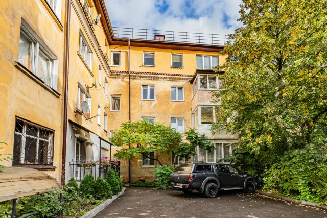 3-комнатная квартира 87 кв.м. Калининград г., Космонавта Леонова ул., 81