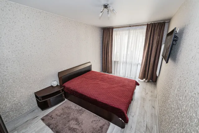 3-комнатная квартира 87 кв.м. Калининград г., Космонавта Леонова ул., 81