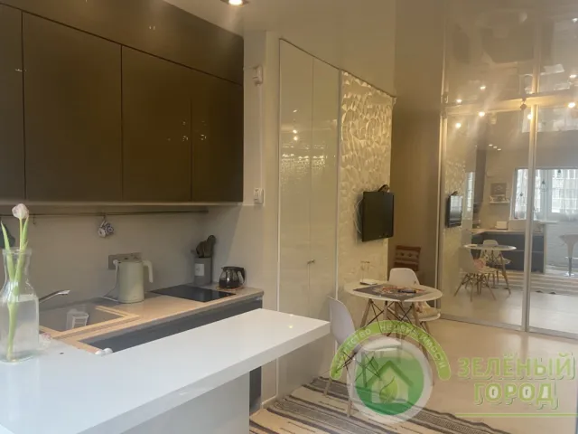 2-комнатная квартира 68.5 кв.м. Калининградская обл., Октябрьская ул., 57