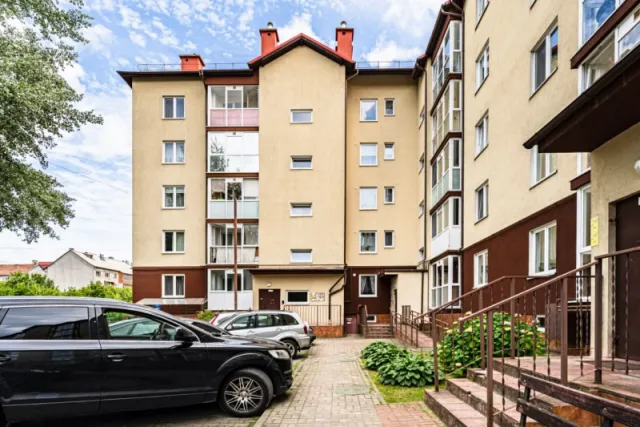 2-комнатная квартира 60 кв.м. Светлогорск г., Яблоневая ул., 1