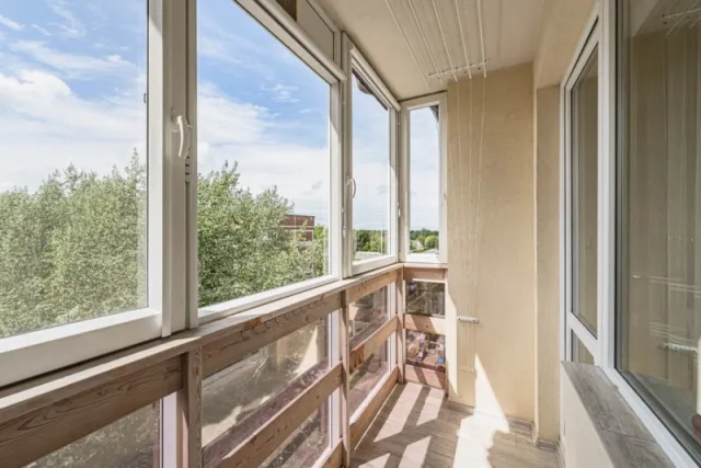 2-комнатная квартира 60 кв.м. Светлогорск г., Яблоневая ул., 1