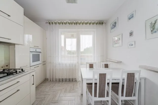 2-комнатная квартира 60 кв.м. Светлогорск г., Яблоневая ул., 1