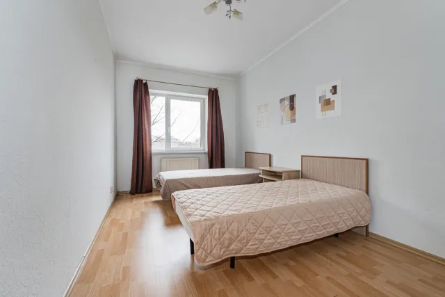 3-комнатная квартира 208.2 кв.м. Калининград г., К. Маркса ул., 42 (фото 7 из 18)