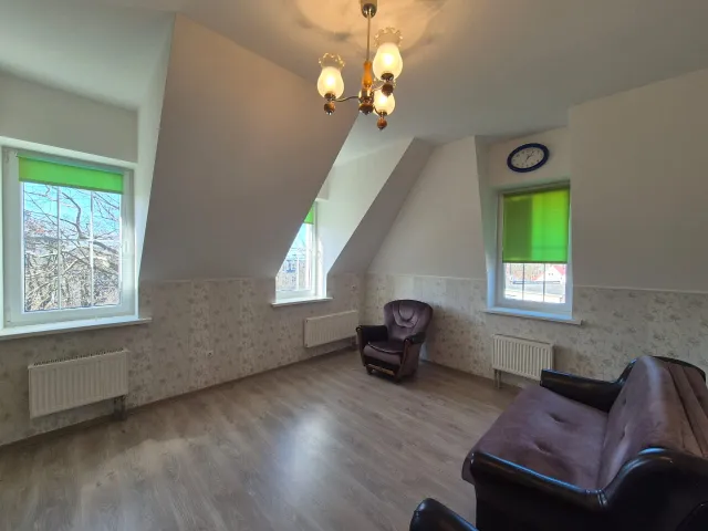 2-комнатная квартира 63 кв.м. Пионерский г., Комсомольская ул., 11 (фото 3 из 25)