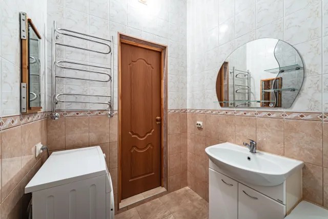 2-комнатная квартира 63 кв.м. Пионерский г., Комсомольская ул., 11 (фото 15 из 30)