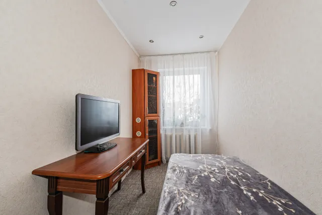 4-комнатная квартира 82 кв.м. Калининград г., Сержанта Щедина ул., 1 (фото 12 из 27)