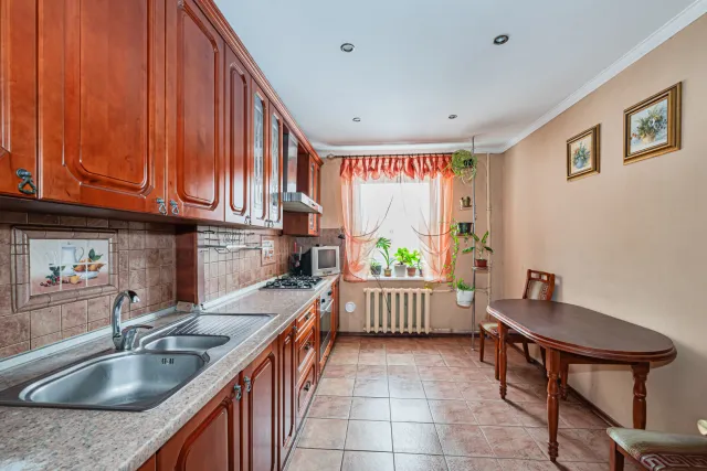 4-комнатная квартира 82 кв.м. Калининград г., Сержанта Щедина ул., 1 (фото 13 из 27)