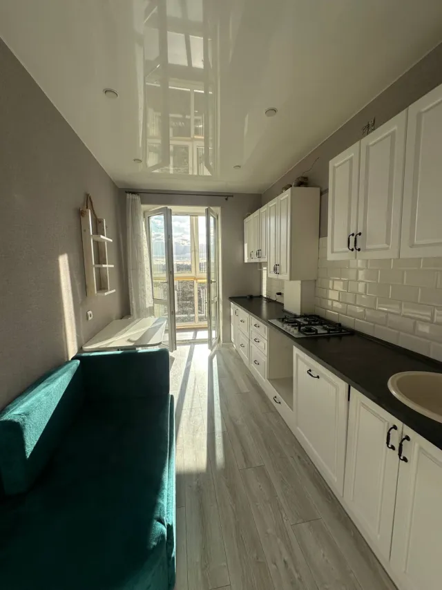 1-комнатная квартира 35 кв.м. Гурьевск г., Каштановая ул., 6 (фото 3 из 18)