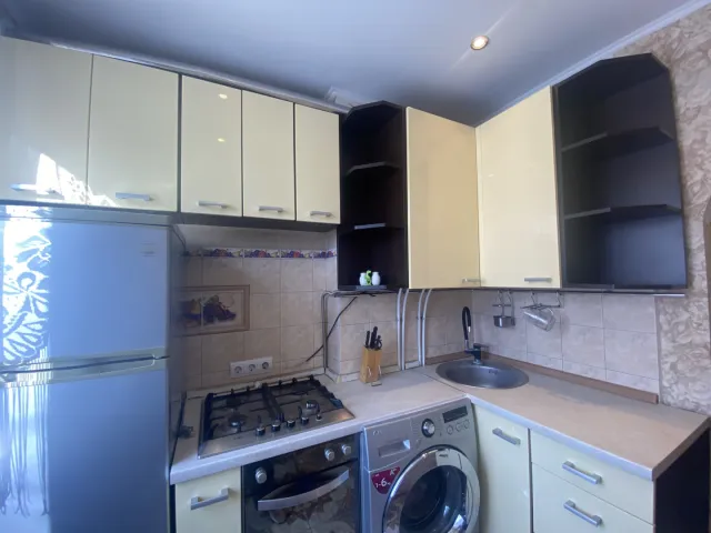 2-комнатная квартира 38 кв.м. Зеленоградск г., Ленина ул., 32 (фото 3 из 27)