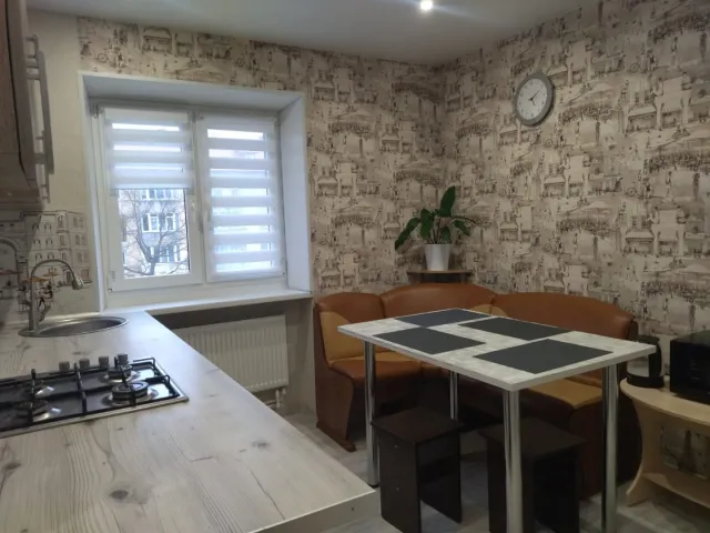 2-комнатная квартира 37 кв.м. Калининград г., Калинина проспект, 13 (фото 8 из 12)