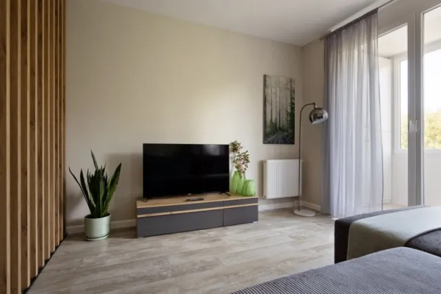 2- комнатные апартаменты 52 кв.м. Светлогорск г., Горького ул., 14 (фото 2 из 14)